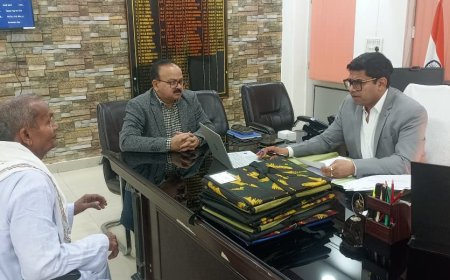 जनसुनवाई कर जन सामान्य शिकयतों को समयबद्ध तरीके से निस्तारण करें - जिलाधिकारी