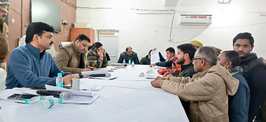 जनसामान्य की शिकायतों के त्वरित निस्तारण हेतु जनपद की चारों तहसीलों में आयोजित हुआ संपूर्ण समाधान दिवस