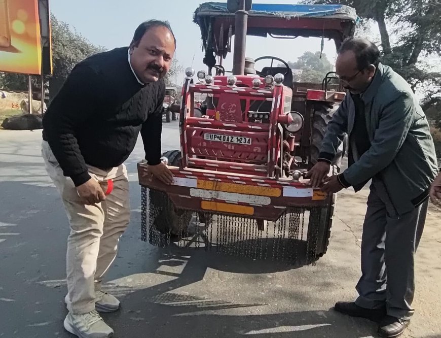 दो नक्का चौराहा तथा पारले चीनी मिल में आयोजित हुआ सड़क सुरक्षा जागरूकता कार्यक्रम