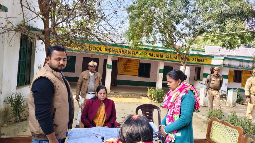 एसडीएम नानपारा ने बूथों का किया किया औचक निरीक्षण