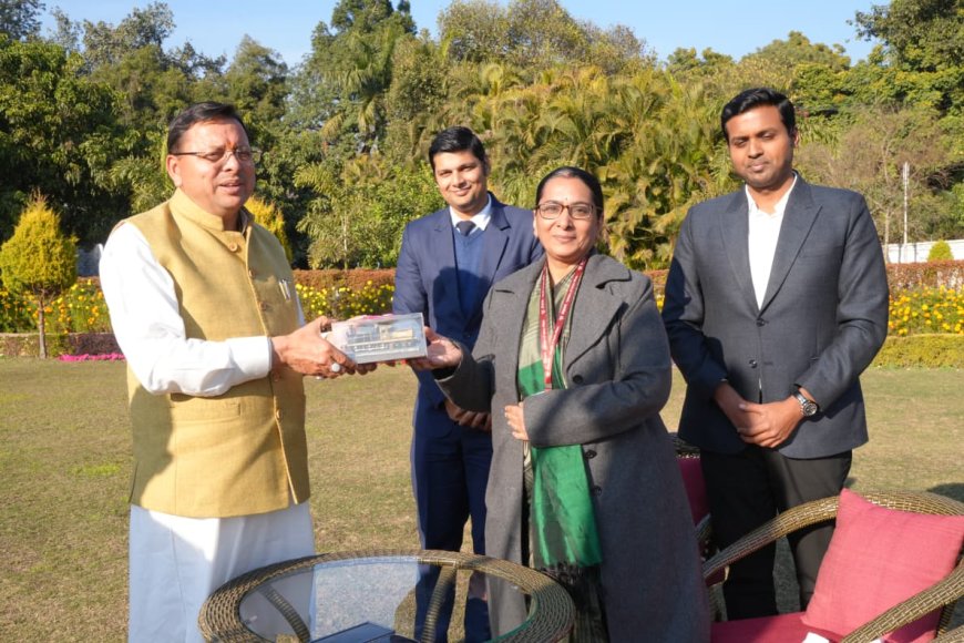 सीएम धामी से डीआरएम, मुरादाबाद ने की शिष्टाचार भेंट, रेल अवसंरचना के सुदृढ़ीकरण, पूर्ण एवं प्रगतिरत रेल परियोजनाओं पर की चर्चा