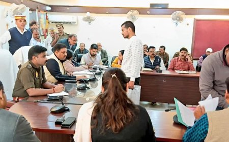 जिलाधिकारी की अध्यक्षता में तहसील गौरीगंज में आयोजित हुआ संपूर्ण समाधान दिवस