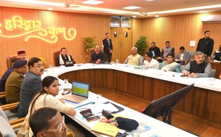 सीएम धामी ने की कुंभ मेला तैयारियों की समीक्षा