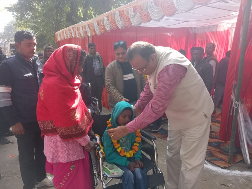 राज्य आयुक्त दिव्यांगजन की अध्यक्षता में हुआ मोबाइल कोर्ट का आयोजन