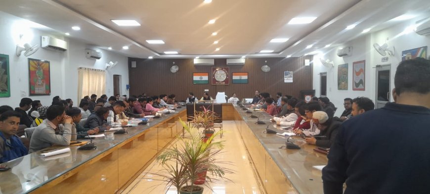 कोई भी अर्ह छात्र एवं युवा फार्म 06 भरने से न छूटे - संतोष बहादुर सिंह