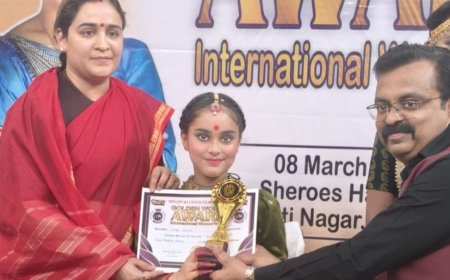 लखनऊ की नन्ही कथक नृत्यांगना गार्गी द्विवेदी को अंतर्राष्ट्रीय महिला दिवस पर किया गया सम्मानित