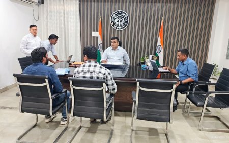 स्मार्ट मीटर को लेकर भ्रांतियां दूर करने के निर्देश, उपभोक्ताओं को जागरूक करे विद्युत विभाग - जिलाधिकारी