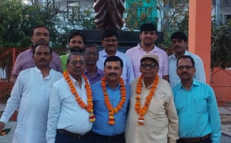 सविता समाज युवा संस्था के अध्यक्ष बने पंकज शर्मा, संरक्षक-विमल वर्मा, उपाध्यक्ष-शिव कुमार शर्मा तथा कोषाध्यक्ष-कमलेश चन्द्र मनोनीत