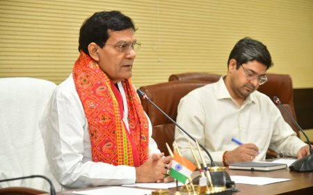 गर्मी को लेकर ऊर्जा मंत्री सख्त, तैयारियों की गहन समीक्षा