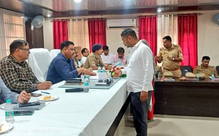 जिलाधिकारी की अध्यक्षता में तहसील तिलोई में आयोजित हुआ संपूर्ण समाधान दिवस।