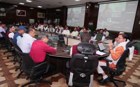 सीएम धामी ने की पांच विधानसभाओं की सीएम घोषणाओं की समीक्षा