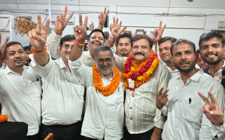 अधिवक्ता संघ उतरौला चुनाव में प्रह्लाद यादव की हैट्रिक, रवि शंकर मिश्र बने महामंत्री