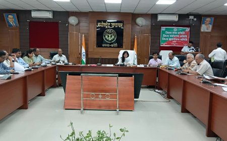 मुख्य विकास अधिकारी की अध्यक्षता में विकास कार्यों व निर्माण कार्यों (सीएम डैशबोर्ड) की मासिक समीक्षा बैठक हुई आयोजित