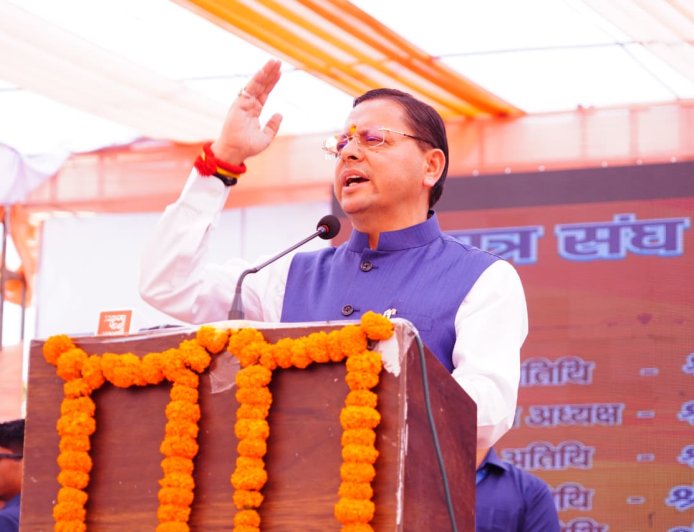 छात्र राजनीति नेतृत्व विकास, संगठन क्षमता और सामाजिक उत्तरदायित्व के निर्माण का महत्वपूर्ण माध्यम - सीएम धामी