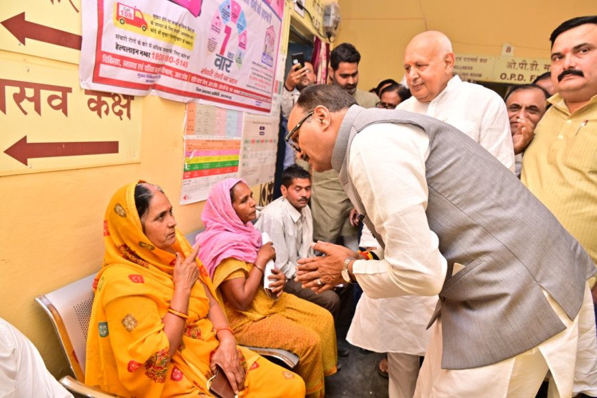 उप मुख्यमंत्री ब्रजेश पाठक का आजमगढ़ दौरा, पीएचसी कोइनहा का किया निरीक्षण