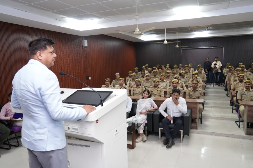 यूपीएसआईएफएस में “क्राइम सीन मैनेजमेन्ट” कोर्स के तीसरे बैच का प्रशिक्षण सकुशल सम्पन्न