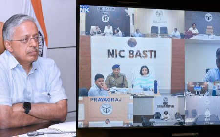 मुख्य सचिव ने पीजीटी लिखित परीक्षा को नकलविहीन,निष्पक्ष एवं पारदर्शी ढंग से सकुशल संपन्न कराने हेतु जिलाधिकारियों को दिए सख्त निर्देश