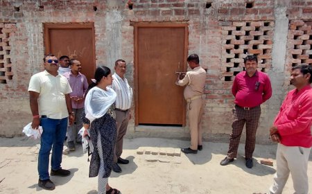 गौरीगंज में बिना मान्यता संचालित दो विद्यालयों पर कार्रवाई, कक्षाओं में ताला लगाकर कराया बंद