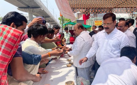 मोरल परिवार द्वारा विशाल भंडारे का किया गया आयोजन