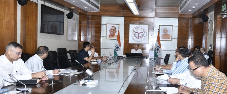 मुख्य सचिव के समक्ष पंचायतीराज विभाग की 5 वर्षों की उपलब्धियों का प्रस्तुतिकरण