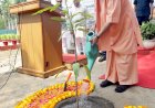सीएम योगी ने विश्व पर्यावरण दिवस पर आम की प्रजाति अरुणिका का किया पौधरोपण