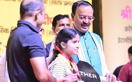 जीवन में लक्ष्य तय कर परिश्रम के साथ आगे बढ़ें, सफलता अवश्य मिलेगी - केशव प्रसाद मौर्य