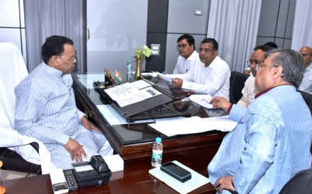 मंत्री नरेन्द्र कश्यप ने की पिछड़ा वर्ग कल्याण एवं दिव्यांगजन सशक्तिकरण विभाग की समीक्षा