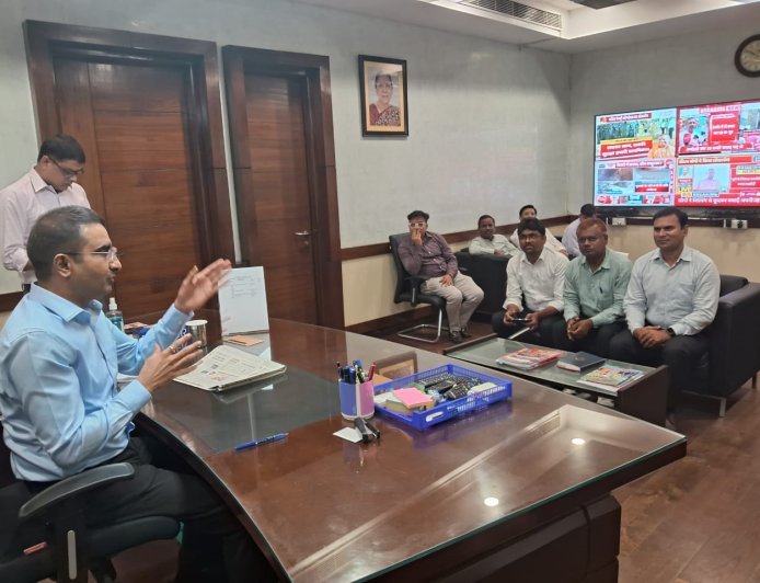 उत्तर प्रदेश सूचना एवं जनसंपर्क विभाग की प्रभावी कार्यप्रणाली का अध्ययन करने लखनऊ पहुंची बिहार सूचना विभाग की टीम