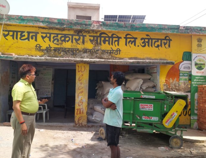 स्टॉक एवं बिक्री अभिलेखों में अनियमितता मिलने पर इफको किसान सेवा केंद्रों सहित चार संस्थानों को नोटिस