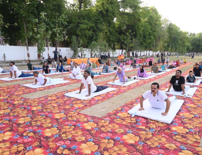 योग सप्ताह-2026 का शुभारंभ, स्वस्थ एवं सक्रिय जीवन के लिए योग अपनाने का दिया गया संदेश