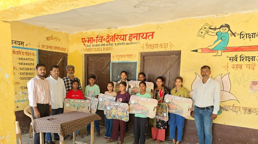 मेधावी छात्रों को स्टडी टेबल वितरण, शिक्षा को बढ़ावा देने की पहल