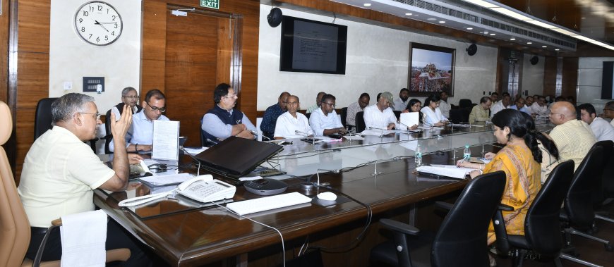 मुख्य सचिव की अध्यक्षता में प्रोजेक्ट मॉनीटरिंग ग्रुप की बैठक सम्पन्न