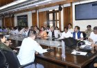 मुख्य सचिव की अध्यक्षता में समस्त सरकारी व अर्धसरकारी भवनों पर रूफटॉप सोलर संयंत्र की स्थापित कराए जाने के सम्बन्ध में बैठक आयोजित