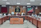 जिलाधिकारी की अध्यक्षता में विकास कार्यों व निर्माण कार्यों (सीएम डैशबोर्ड) की मासिक समीक्षा बैठक हुई आयोजित