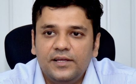 ग्राम सचिवालयों में लेखपालों की उपस्थिति का रोस्टर जारी, अब गांव में ही मिलेंगी राजस्व सेवाएं