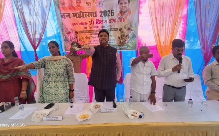 एक पेड़ मां के नाम पर वन महोत्सव कार्यक्रम का हुआ आयोजन