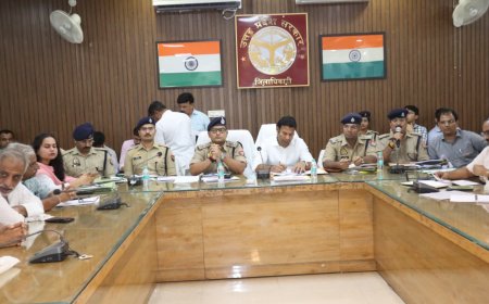 कांवड यात्रा की तैयारियों के संबंध में जिला मजिस्ट्रेट एवं वरिष्ठ पुलिस अधीक्षक ने की बैठक