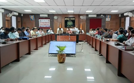 जिलाधिकारी की अध्यक्षता में जिला सड़क सुरक्षा समिति की बैठक सम्पन्न