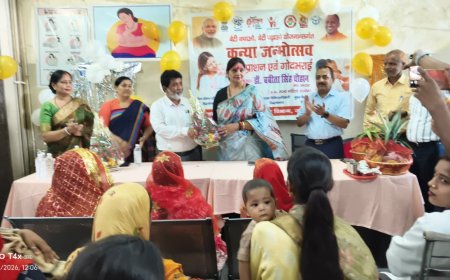 उ0प्र0 राज्य महिला आयोग की अध्यक्ष की अध्यक्षता में आयोजित हुई महिला जन सुनवाई एवं जनपद स्तरीय समीक्षा बैठक