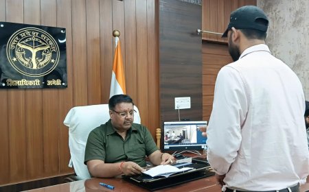 जनसुनवाई में जिलाधिकारी ने सुनीं शिकायतें, समयबद्ध व गुणवत्तापूर्ण निस्तारण के दिए निर्देश