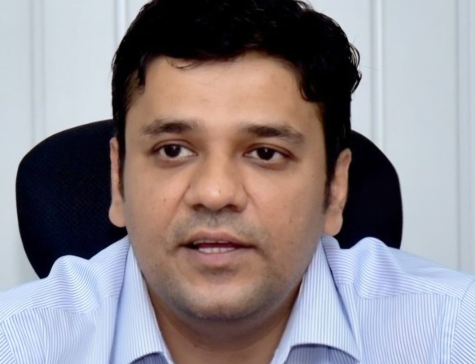 ग्राम सचिवालयों में लेखपालों की उपस्थिति का रोस्टर जारी, अब गांव में ही मिलेंगी राजस्व सेवाएं