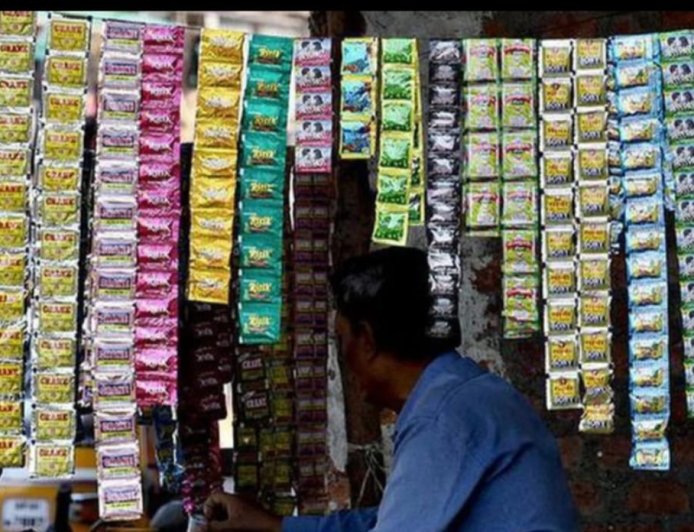 मौदहा में नहीं थम रहा है तंबाकू मिश्रित अवैध गुटखा का कारोबार