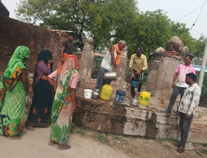 ढाई साल से प्यासे भरखरी के लोग, नहीं आता नमामी गंगे का पानी