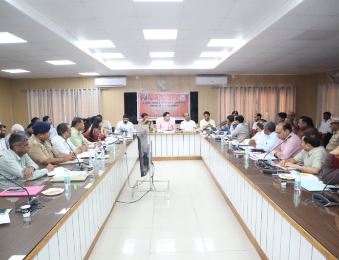 कांवड़ यात्रा-2026 की तैयारियों को लेकर मण्डलायुक्त ने की मंडलीय समीक्षा बैठक