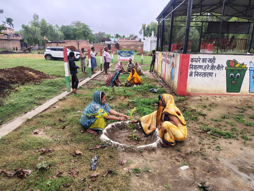 ग्राम पंचायत नेयोरियांबांक में स्वयं सहायता समूह की महिलाओं ने किया वृक्षारोपण