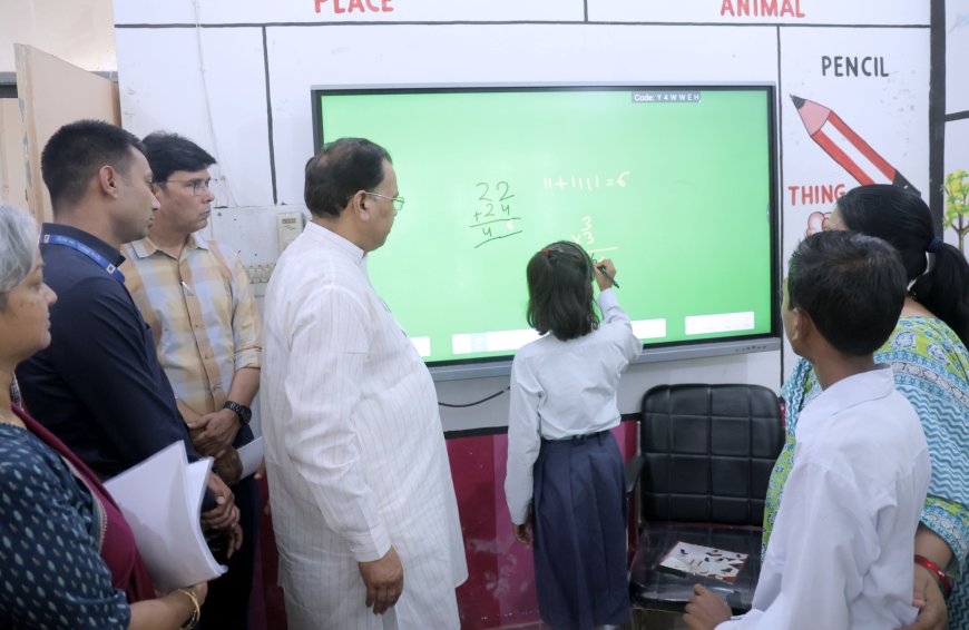 नरेन्द्र कश्यप ने डॉ0 शकुंतला मिश्रा राष्ट्रीय पुनर्वास विष्वविद्यालय के ‘संकेत’ केन्द्र का किया निरीक्षण
