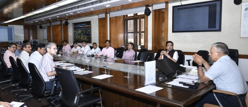मुख्य सचिव की अध्यक्षता में पीएम ई-ड्राइव योजना के अंतर्गत सार्वजनिक ईवी चार्जिंग स्टेशन स्थापना हेतु भूमि उपलब्ध कराने के संबंध में बैठक सम्पन्न