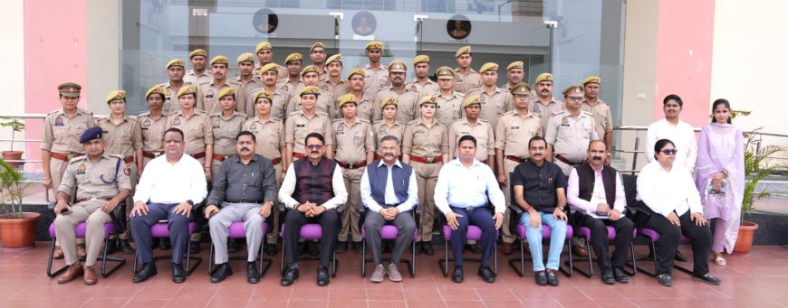 यूपीएसआईएफएस में “क्राइम सीन मैनेजमेन्ट” कोर्स के पांचवें बैच का प्रशिक्षण सकुशल सम्पन्न