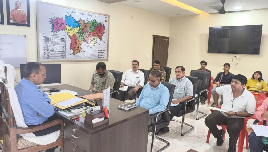 राष्ट्र निर्माण में सहभागिता एवं व्यक्तिगत विकास के लिए युवा कराएं पंजीकरण - योगेन्द्र कुमार, सीडीओ