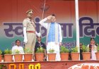 स्वतंत्रता दिवस पर सीएम धामी ने परेड ग्राउंड में किया ध्वजारोहण